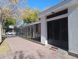 Foto 3 de Realtyplus ALQUILA CASA EN BARRIO UJEMVI. Las Heras. Mendoza