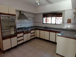 Foto 7 de ALQUILER DE CASA EN La Matanza
