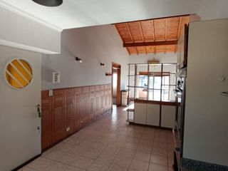Foto 15 de ALQUILER DE CASA EN La Matanza