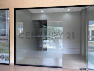 Foto 3 de Desarrolla tu negocio en este local de 65 m2 en Planta Alta