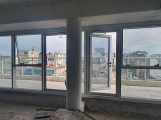 Foto 4 de Oficina en Av. Córdoba esquina Uruguay 142  m2 y    51 de  terraza m2  a estrenar !!