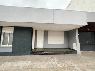 Foto 1 de Casa céntrica para oficinas