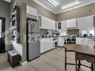 Foto 8 de Casa en  venta e dorm, jardin y pileta