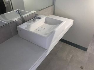 Foto 12 de Alquiler en Al Rio, Oficina 420M2 - 4 COCHERAS - Vista al Rio (Certificación Leed)