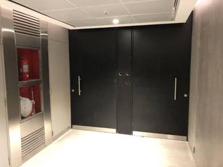 Foto 8 de Alquiler en Al Rio, Oficina 420M2 - 4 COCHERAS - Vista al Rio (Certificación Leed)