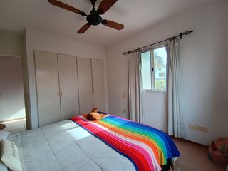 Foto 24 de Casa muy luminosa de 6 ambientes en La Colina con galería, jardín y pileta
