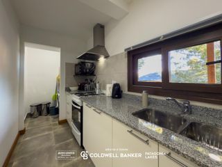 Foto 6 de VENTA Departamento amoblado 1 dormitorio c/balcón terraza céntrico Villa La Angostura