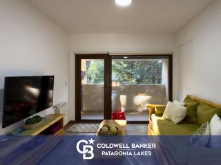 Foto 1 de VENTA Departamento amoblado 1 dormitorio c/balcón terraza céntrico Villa La Angostura