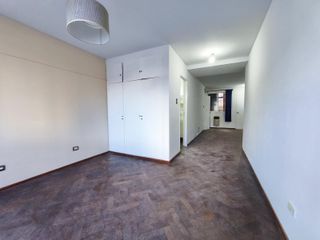 Foto 8 de Monoambiente dividido  - España 1165  02-03
