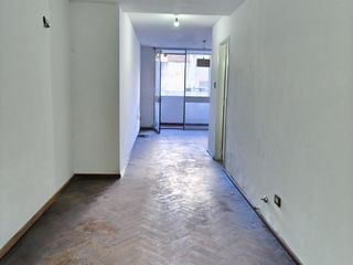 Foto 2 de Monoambiente dividido  - España 1165  02-03