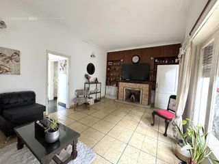 Foto 5 de Casa en  venta de 3 dormitorios en La Plata