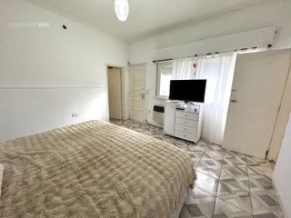 Foto 23 de Casa en  venta de 3 dormitorios en La Plata