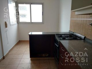 Foto 6 de Departamento  en alquiler en Lomas de Zamora con cochera