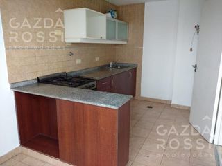 Foto 5 de Departamento  en alquiler en Lomas de Zamora con cochera