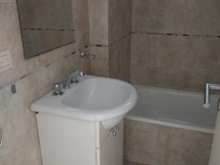Foto 12 de Departamento  en alquiler en Lomas de Zamora con cochera