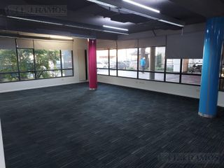 Foto 7 de Alquiler de oficina de 135 m2 en San Isidro
