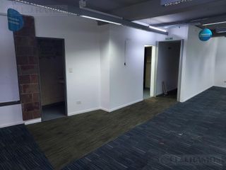 Foto 8 de Alquiler de oficina de 135 m2 en San Isidro