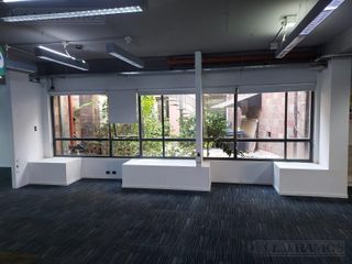 Foto 4 de Alquiler de oficina de 135 m2 en San Isidro