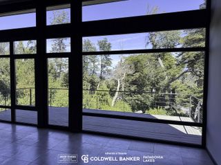 Foto 11 de VENTA Departamento 2 amb 78m2 balcon Premium ubicado en el barrio El Mercado, Villa La Angostura