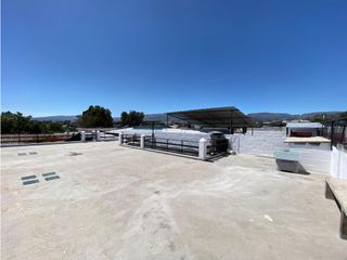 Foto 5 de Tumbaco, Casa  Amoblada o sin amoblar en Renta, 350m2, 5 Habitaciones