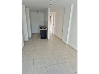 Foto 4 de BV SAN JUAN 700, 1 dormitorio c/balcon, piso alto,luminoso 4212256
