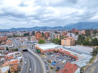 Foto 35 de Excelente Oportunidad Amplio Departamento en Cuenca - 3 Dormitorios 2.5 Baños