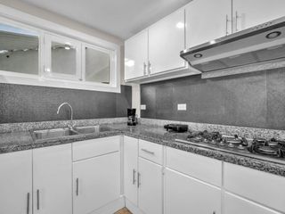 Foto 6 de Excelente Oportunidad Amplio Departamento en Cuenca - 3 Dormitorios 2.5 Baños