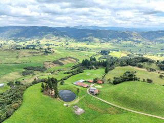 Foto 24 de Hacienda en Venta en Tarqui, Cuenca, Azuay - 64,8 Hectareas - Hacienda Ganadera