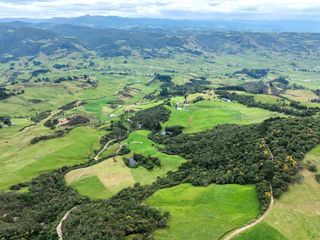 Foto 3 de Hacienda en Venta en Tarqui, Cuenca, Azuay - 64,8 Hectareas - Hacienda Ganadera