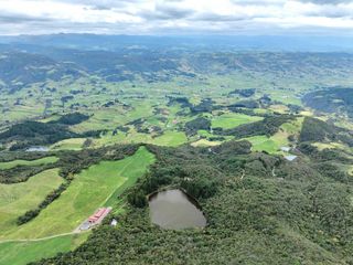 Foto 45 de Hacienda en Venta en Tarqui, Cuenca, Azuay - 64,8 Hectareas - Hacienda Ganadera