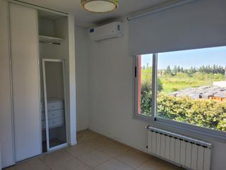 Foto 7 de Casas de Santa Maria | Alquiler | Casa de 4 dorm con  jardín sin expensas