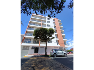 Foto 1 de Apartamento en Campamento - Edificio Lisboa