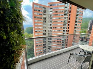 Foto 7 de Apartamento lujoso amoblado en Altos del Poblado