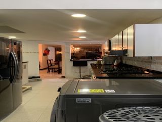 Foto 9 de En Venta Casa De Tres Pisos, En Cali, Colombia. Barrio Ciudad Jardin