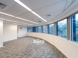 Foto 3 de MODERNA OFICINA EN ALQUILER A PASOS DE MIGUEL DASSO
