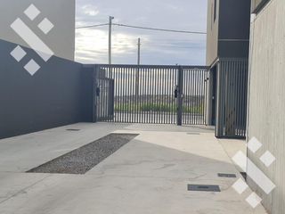 Foto 4 de Departamento en  alquiler zona Alta Barda