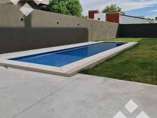 Foto 16 de Departamento en  alquiler zona Alta Barda