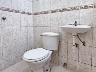 Foto 7 de Casa en Venta en José Luis Bustamante y Rivero – Urb. Puerta Verde