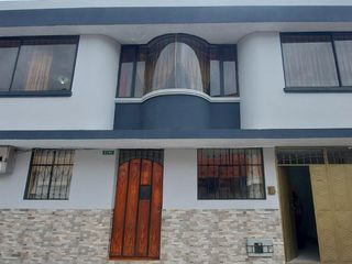 Foto 1 de Venta Casa Quitumbe Aymesa  353.33m2