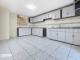 Foto 5 de En Alquiler Casa en Cayma – Urb. Valle Escondido
