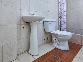 Foto 22 de En Alquiler Casa en Cayma – Urb. Valle Escondido
