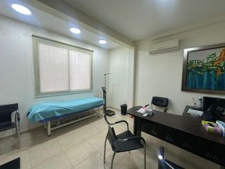 Foto 5 de VENTA CENTRO MÉDICO URDESA CENTRAL (CMC)