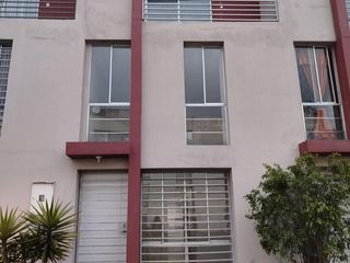 Foto 2 de CASA EN VENTA EN CONJUNTO 