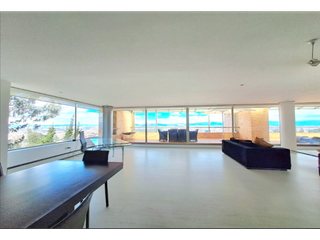 Foto 1 de Alquiler de Apartamento Amoblado en Cerros de Medina Bogotá D.C