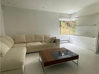 Foto 13 de Alquiler de Apartamento Amoblado en Cerros de Medina Bogotá D.C