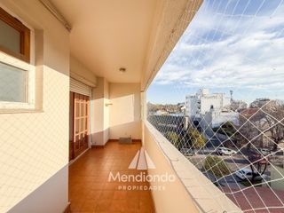 Foto 17 de EXCELENTE 4 AMB CON COCHERA DOBLE ZONA ALDREY