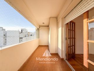 Foto 16 de EXCELENTE 4 AMB CON COCHERA DOBLE ZONA ALDREY