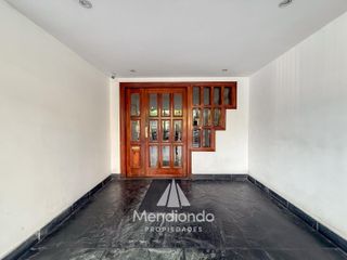 Foto 8 de EXCELENTE 4 AMB CON COCHERA DOBLE ZONA ALDREY