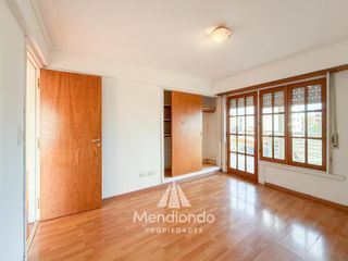 Foto 29 de EXCELENTE 4 AMB CON COCHERA DOBLE ZONA ALDREY