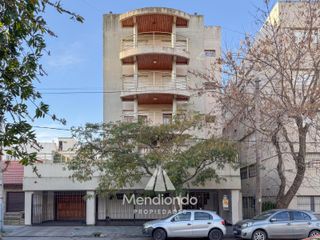 Foto 4 de EXCELENTE 4 AMB CON COCHERA DOBLE ZONA ALDREY